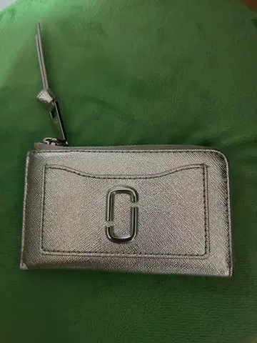 마크제이콥스 지퍼 달린 카드 케이스