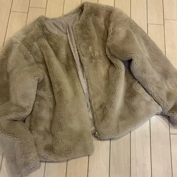 베이지 보아 집업 자켓