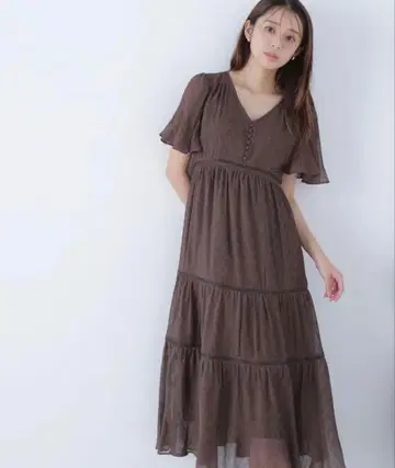 NATURAL BEAUTY BASIC V넥 플리츠 원피스