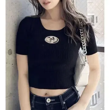 GYDA 하프 슬리브 니트탑