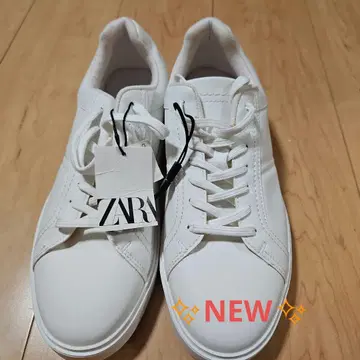 ZARA 화이트 스니커즈 NEW