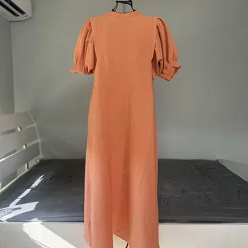 모모카에리 오렌지 퍼프 슬리브 롱 원피스