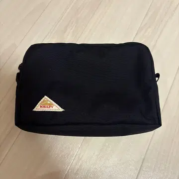 켈티 파우치