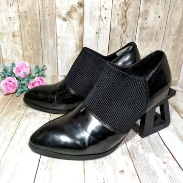[ JEFFREY CAMPBELL ] 스퀘어 힐 고어 부티 36