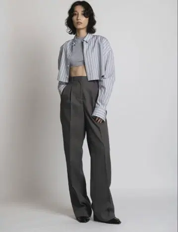 r330 studio 스트라이프 셔츠 크롭