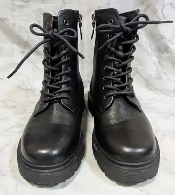 츠모리 치사토 워크 탱크 밑창 레이스업 숏부츠
