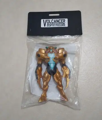 볼캔서 소프트 비닐 피규어 THN 버전 가면라이더 류우키 거울 몬스터