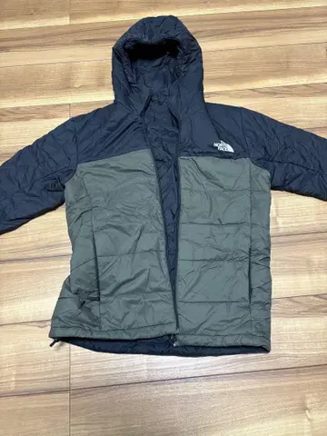 THE NORTH FACE 후드 부착 다운 자켓