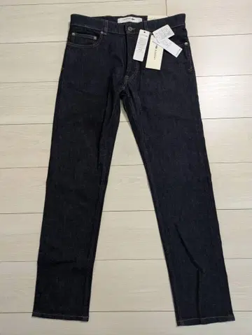 미사용 새상품 LACOSTE 데님 팬츠 32 x 32