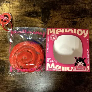 mellojoy 시나몬 롤 레드 벨벳