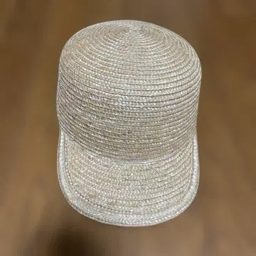 베이지 밀짚모자 캡 타입