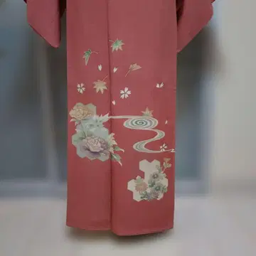 핑크 꽃무늬 이로도메소데 앤티크 하나츠몬