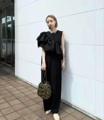 Ameri MANY WAY LADY LIKE FRILL ROMPERS