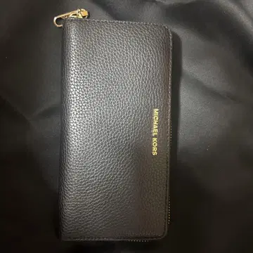 MICHAEL KORS 블랙 장지갑