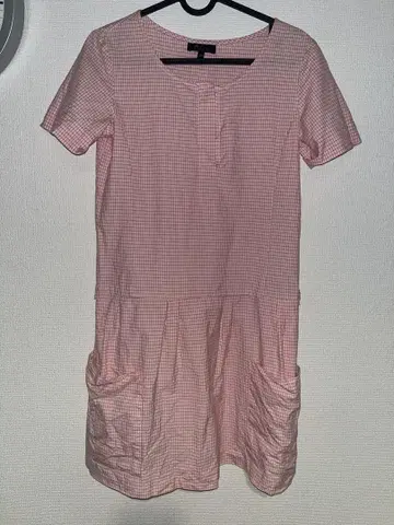 A.P.C. 빨간색 체크 반팔 원피스