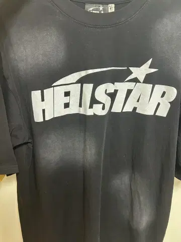 HELLSTAR 블랙 T셔츠