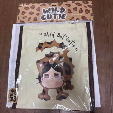 POPMART CRYBABY Wild But Cutie 토트백