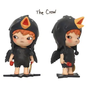 POPMART Hirono / The Crow