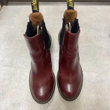 닥터마틴 레드 힐 부츠 빨간색 UK5