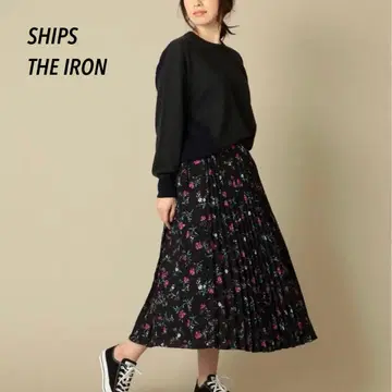 [ SHIPS ] THE IRON 다리미 플리츠 랩스커트 M 블랙 꽃무늬