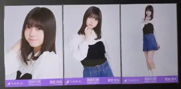 노기자카46 니트 뷔스티에 토미사토 리나