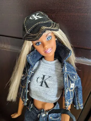 레어 바비 BLACK GAL