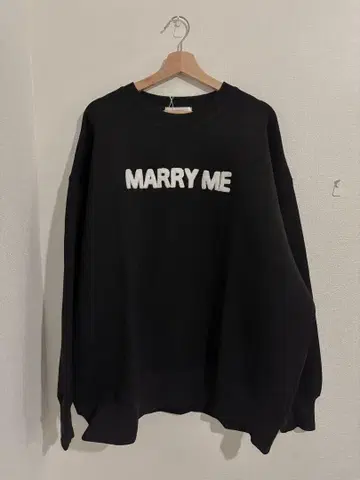 [ 한정품 ] marryme 로고 맨투맨