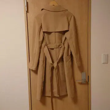 UNTITLED 베이지 롱 코트