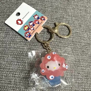 미야쿠미야쿠 산리오 콜라보 클리어 키링 키티