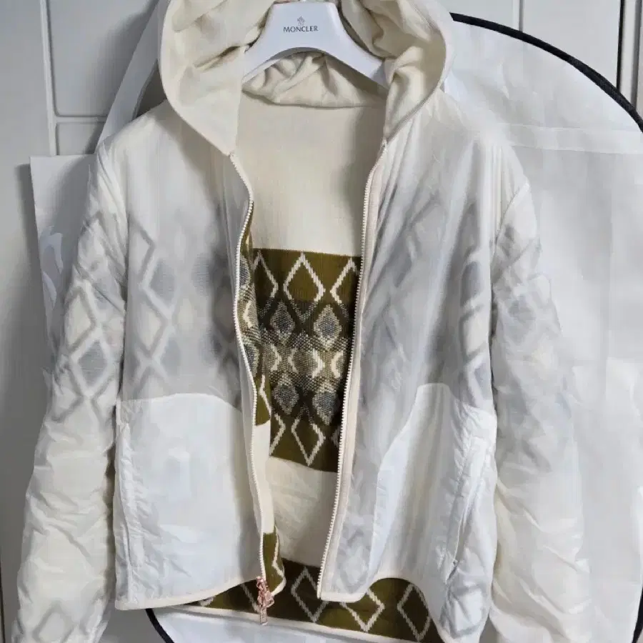 MONCLER HEIJI GIUBBOTTO