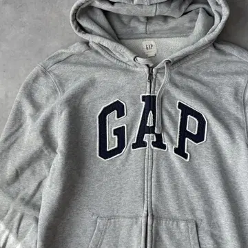 14337 GAP 자수 로고 지퍼 후드티 그레이