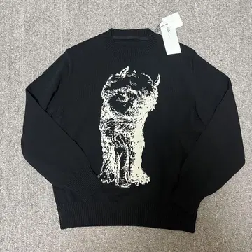 정가 82,500엔 sacai 25aw 괴물들이 사는 곳 니트 1