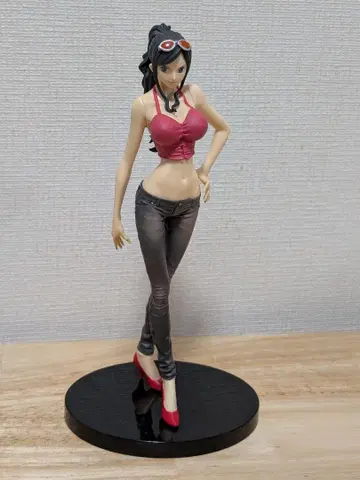 원피스 피규어 3체 로빈 비비 핸콕