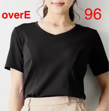 overE 96 블랙 V넥 티셔츠 Heart closet