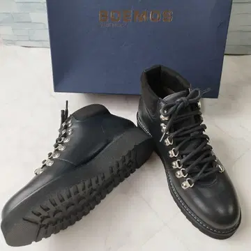 컨디션 최상 BOEMOS 마운틴 부츠 블랙 23.5cm