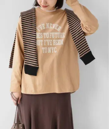 JOURNAL STANDARD OE 천축 로고 프린트 롱 슬리브 TEE