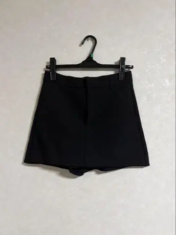 ZARA 스코트 치마바지 블랙