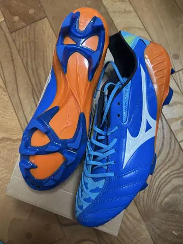 새상품 초레어 대특가 단종품 미즈노 웨이브 이그니타스 3 SL 26cm