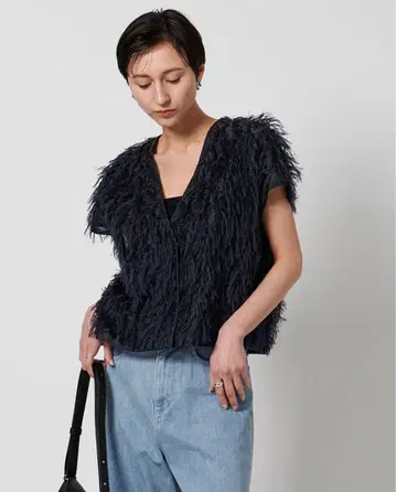 UNITED ARROWS 헤어리 자카드 컷 베스트