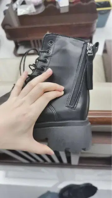 블랙 통굽 지퍼 부츠 미사용 새상품