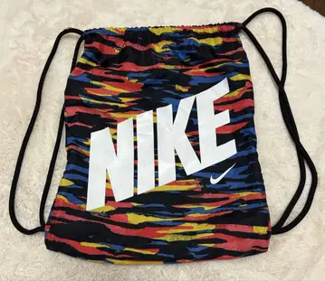NIKE 컬러풀 카모플라쥬 냅색
