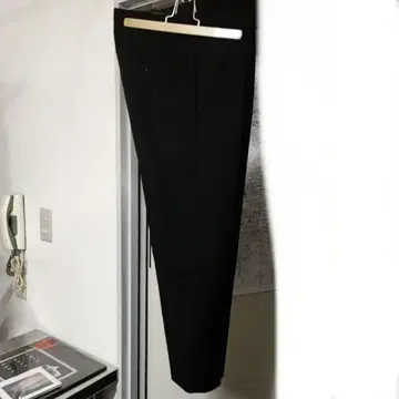 블랙 슬랙스