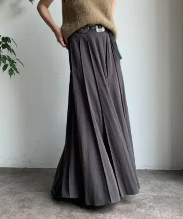DouDou 패널 플리츠 스커트