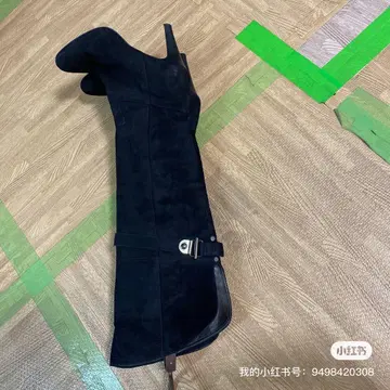 블랙 스웨이드 롱 부츠 하이힐