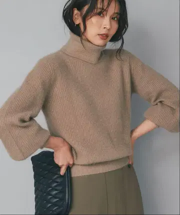 [ 새상품 ] RIVE DROITE 니트 터틀넥