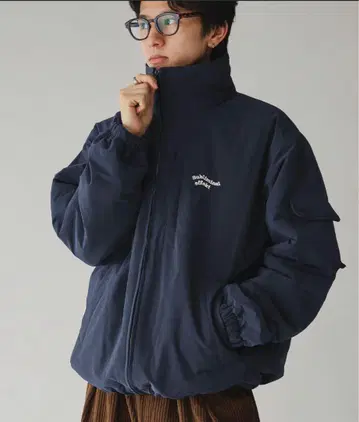 예약품 Adoon plain 스탠드 넥 보아 안감 충전솜 블루종