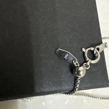 원형 펜던트 목걸이 플라티나