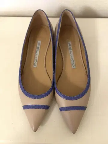 펠리코 파이핑 플랫 펌프스 36