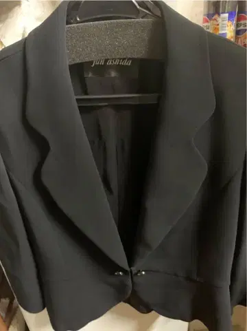 jun ashida 블랙 테일러드 자켓