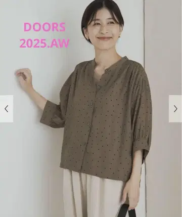 어반 리서치 도어스 양류 도트 5부 소매 블라우스